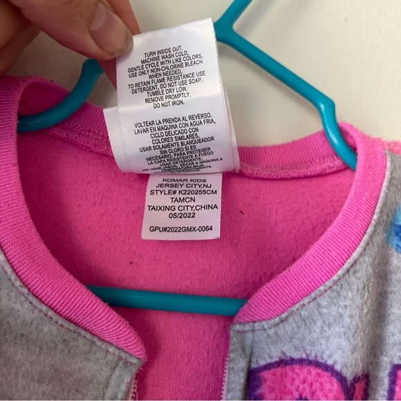 🌼 5/$25 CoComelon Toddler Sleeper Pajamas 2T Fleece Footed One Piece Zip Play - Picture 3 of 8